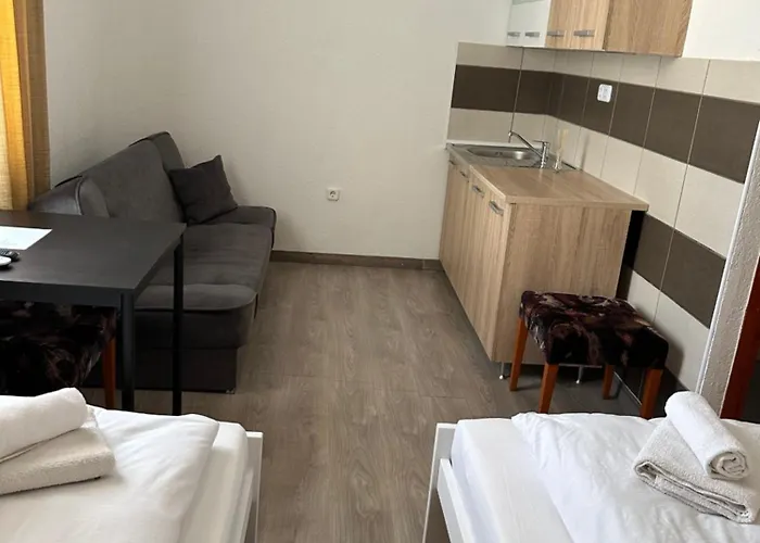 Vendiofa Szallashely Hotel *